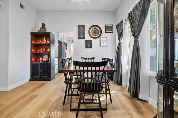 Simi Valley, CA 93063,2104 Snowberry Court