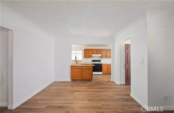 Azusa, CA 91702,1106 N San Gabriel