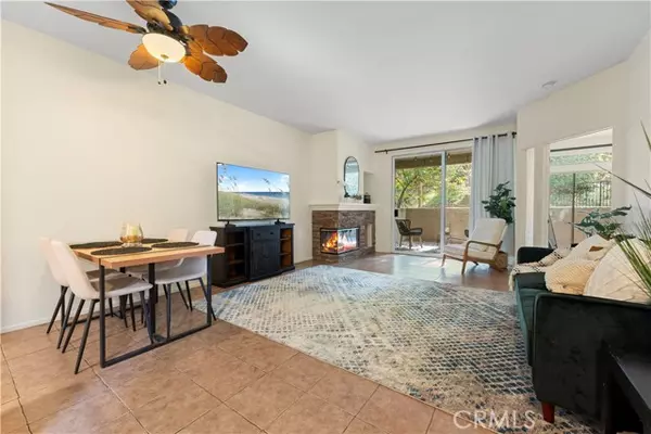 Valencia (santa Clarita), CA 91355,23930 Arroyo Park