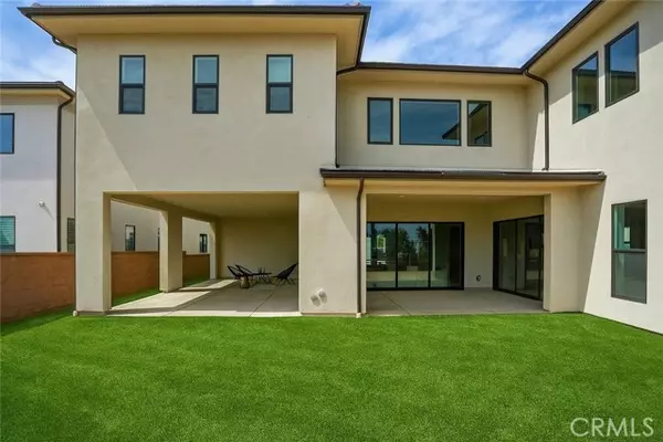 20580 Edgewood Court, Chatsworth (los Angeles), CA 91311