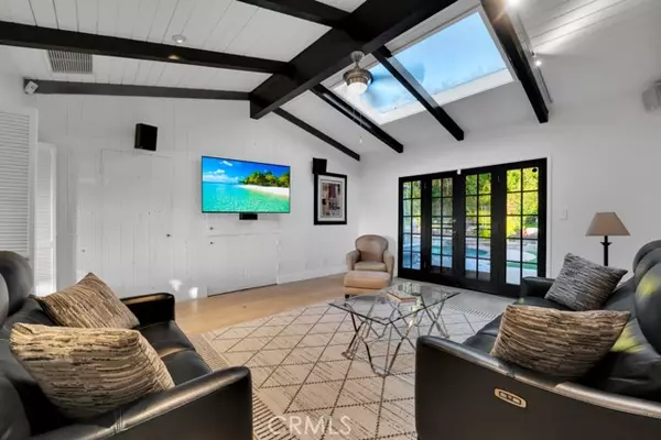 Thousand Oaks, CA 91360,1180 Calle Pecos