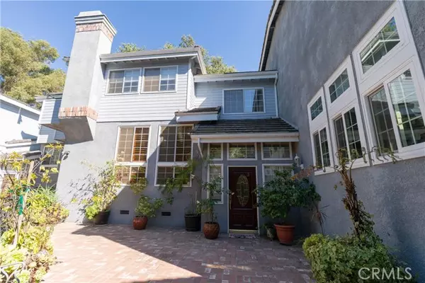23169 Mulholland #3, Woodland Hills (los Angeles), CA 91364