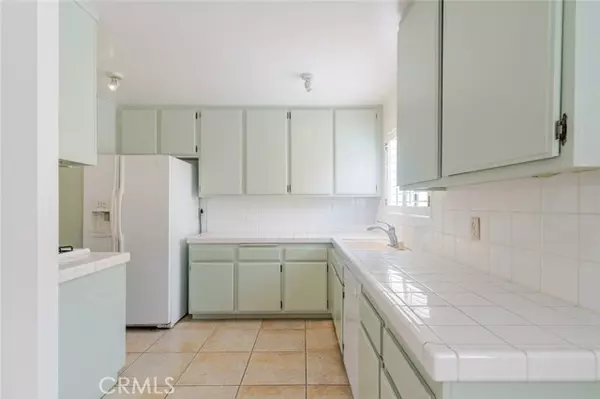 Reseda (los Angeles), CA 91335,19545 Sherman Way #66