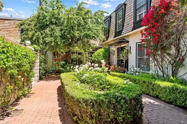 11053 Strathmore Drive, Beverly Hills, CA 90024