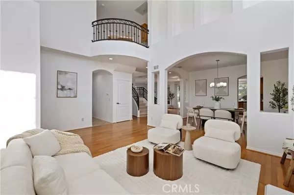 Encino (los Angeles), CA 91316,6324 Newcastle Ave