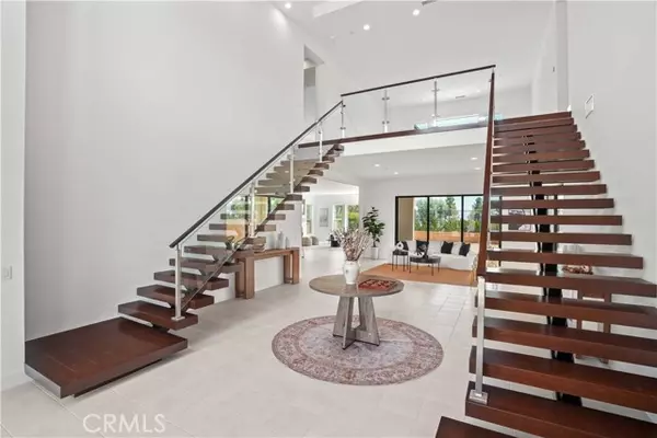 Chatsworth (los Angeles), CA 91311,20580 Edgewood Court