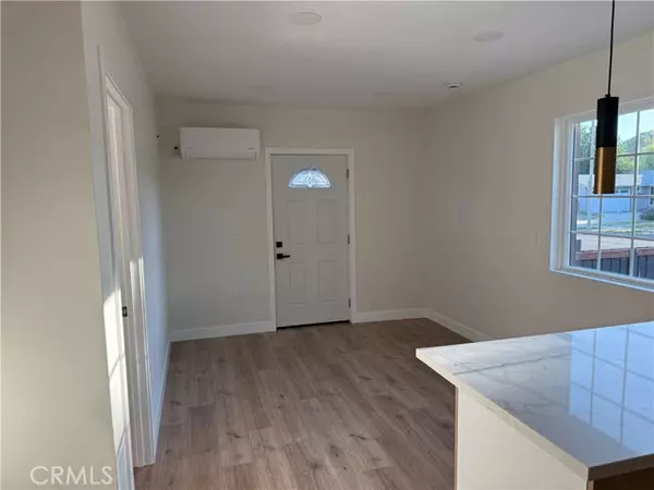 West Hills (los Angeles), CA 91307,6518 Debs Avenue