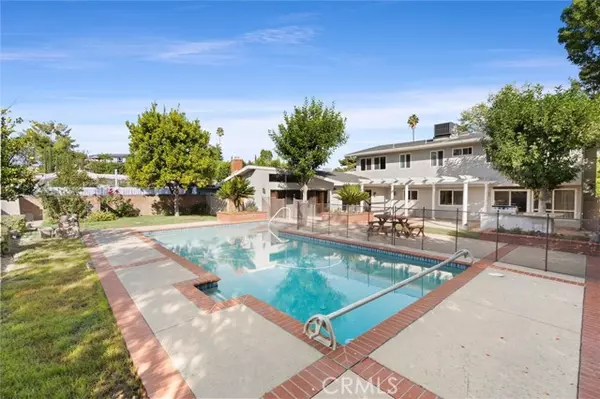 West Hills (los Angeles), CA 91307,7277 Bernadine Avenue