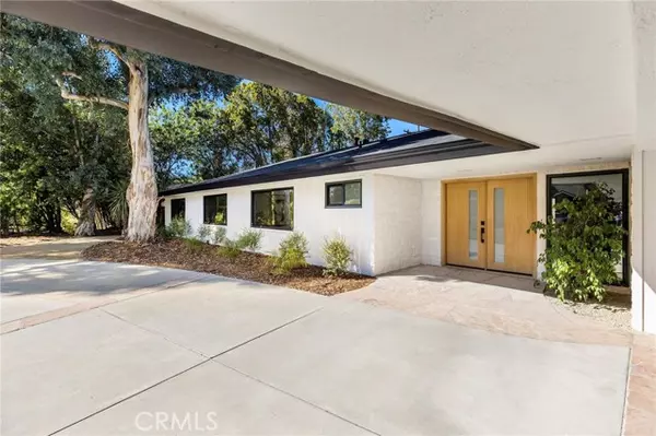 Encino (los Angeles), CA 91316,17601 McCormick Street