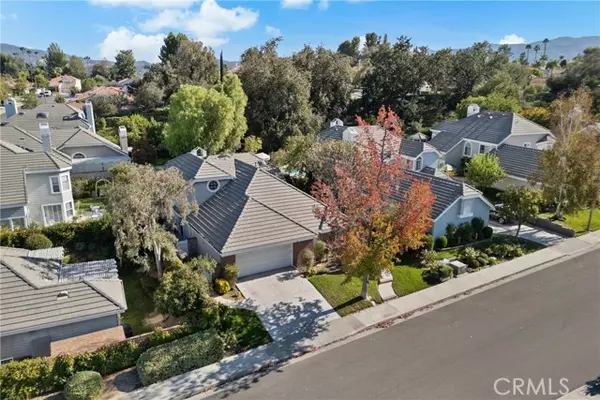 Valencia (santa Clarita), CA 91355,24050 Saint Moritz