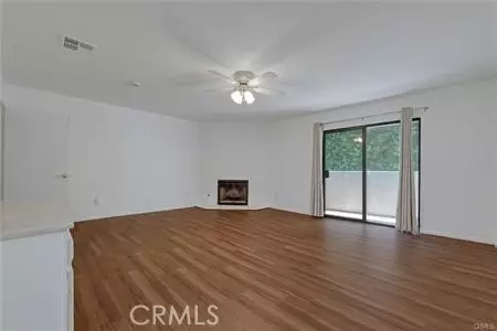 Chatsworth (los Angeles), CA 91311,10229 Variel #16