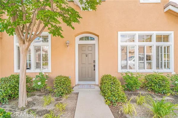 Valencia (santa Clarita), CA 91354,24472 Montevista Circle