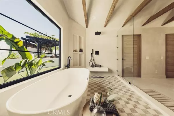 Encino (los Angeles), CA 91316,4195 Alonzo Avenue