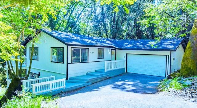 21599 Eel River Drive, Sonora, CA 95370