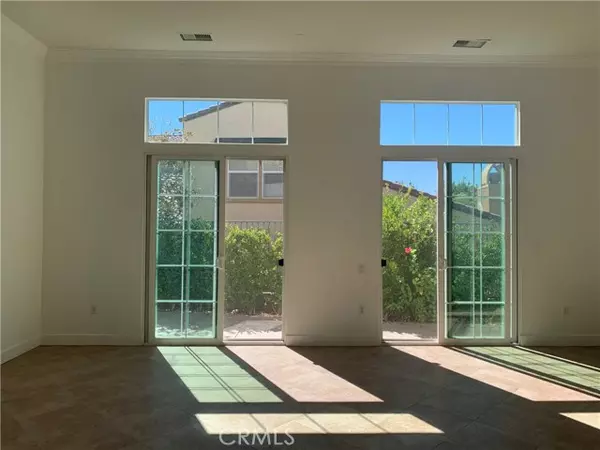 Valencia (santa Clarita), CA 91354,23741 Spruce Meadow Court