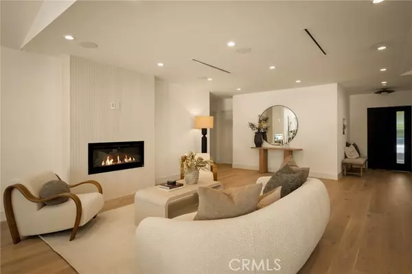 Valley Village, CA 91607,5444 Morella Ave