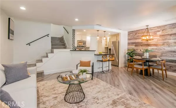 Simi Valley, CA 93063,3954 Cochran #61