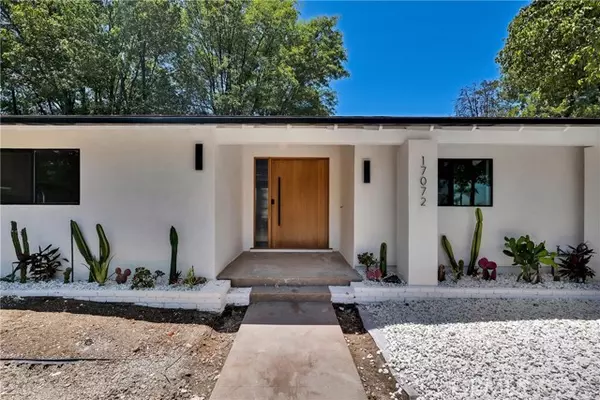 Encino (los Angeles), CA 91436,17072 Oak View Drive