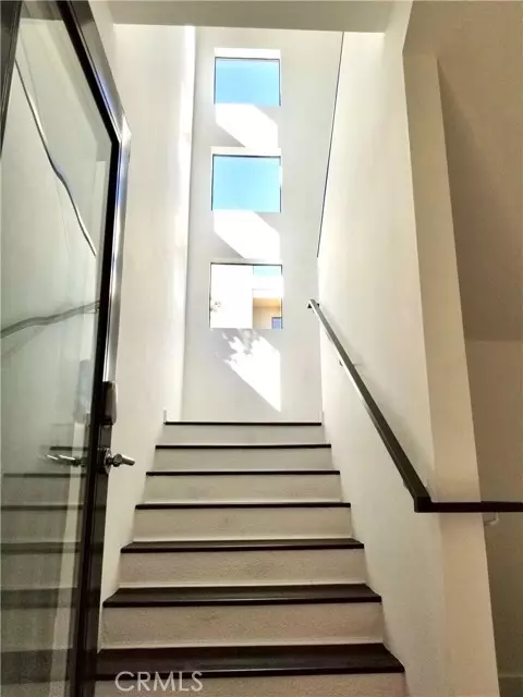 Palm Springs, CA 92264,850 E Palm Canyon dr #203