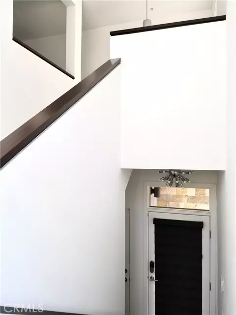 Palm Springs, CA 92264,850 E Palm Canyon dr #203