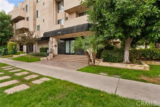 Reseda (los Angeles), CA 91335,19350 Sherman Way #125