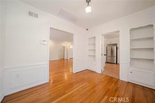 433 S Bundy Drive, Los Angeles, CA 90049