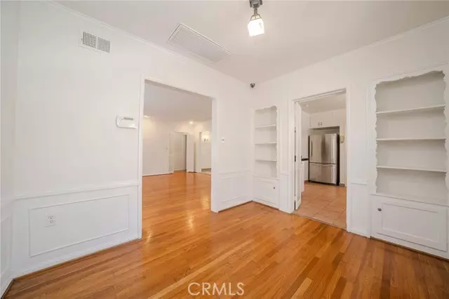 Los Angeles, CA 90049,433 S Bundy Drive