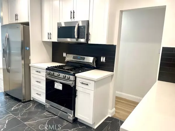 Encino (los Angeles), CA 91316,4921 Enfield