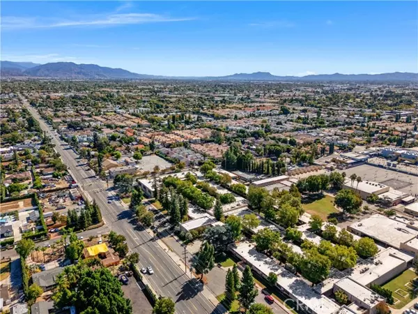 North Hills (los Angeles), CA 91343,9400 Burnet #117