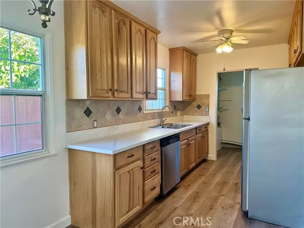 San Fernando, CA 91345,10133 Kester