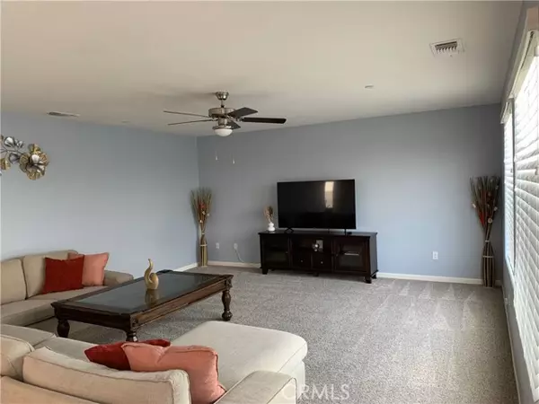 Visalia, CA 93291,2948 N Church