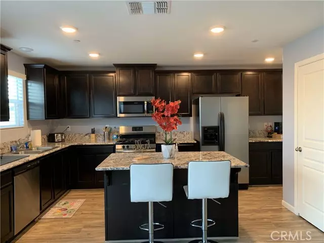 2948 N Church, Visalia, CA 93291