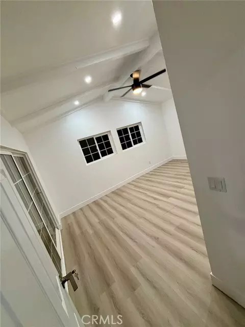 Chatsworth (los Angeles), CA 91311,9501 Laramie Avenue