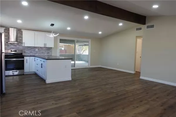 Palmdale, CA 93550,38467 36th