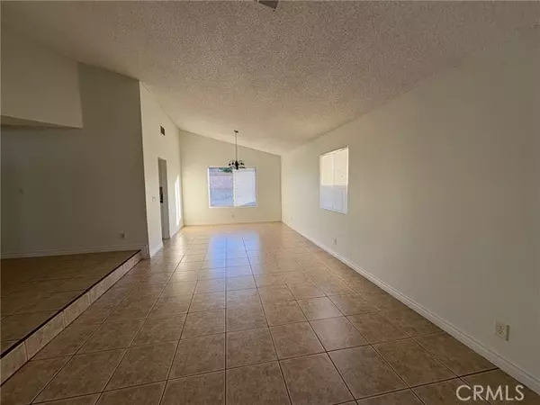 Palmdale, CA 93552,4622 Moonraker