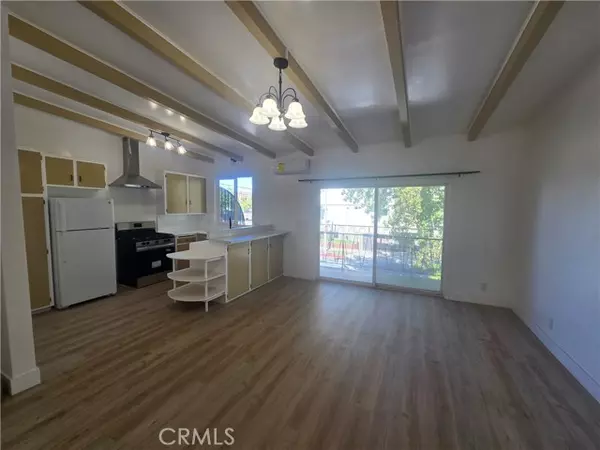 Sherman Oaks, CA 91403,5030 Sepulveda #3