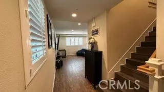 North Hills (los Angeles), CA 91343,8621 Noble Avenue #4