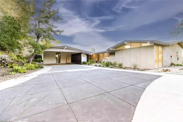 5260 Gould Avenue, La Canada Flintridge, CA 91011