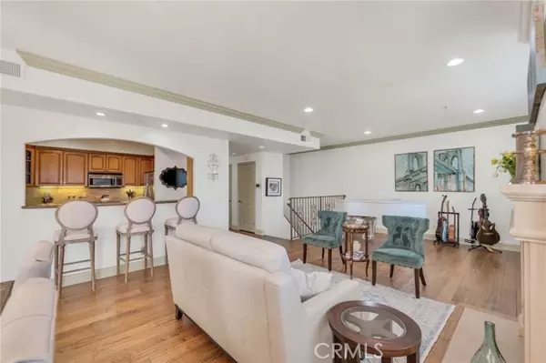 Studio City (los Angeles), CA 91602,11540 Moorpark Street #403