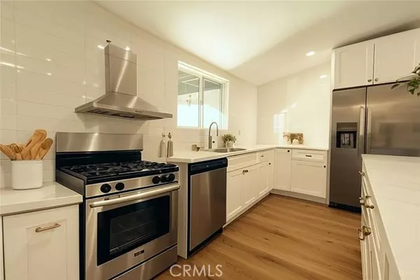 Sylmar (los Angeles), CA 91342,13670 Garrick Avenue