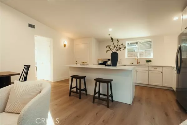 Sylmar (los Angeles), CA 91342,13670 Garrick Avenue