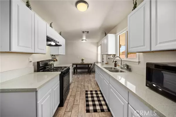 Palmdale, CA 93551,38910 Sage Tree