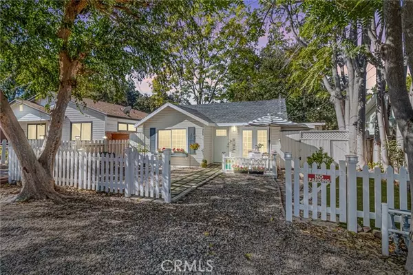 Thousand Oaks, CA 91362,2884 Crescent-Way Thousand Oaks Way