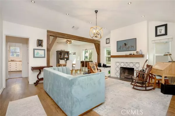 North Hollywood (los Angeles), CA 91601,11519 Albers Street