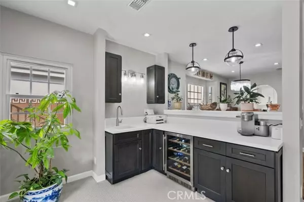 Burbank, CA 91505,1903 N Screenland