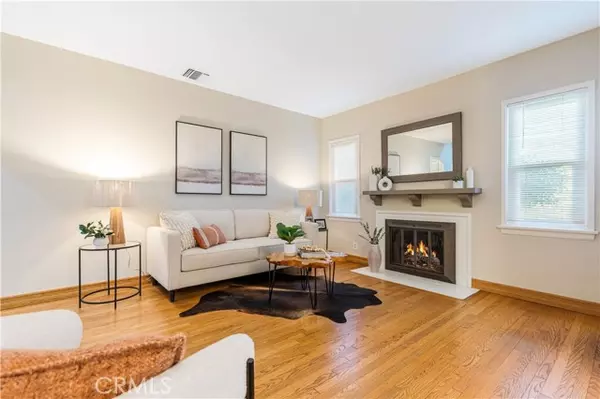 Sherman Oaks, CA 91411,5833 Vesper Avenue