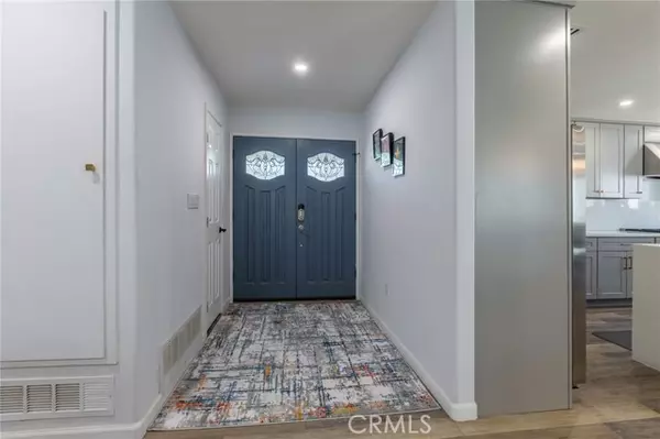 Sylmar (los Angeles), CA 91342,14072 Tyler