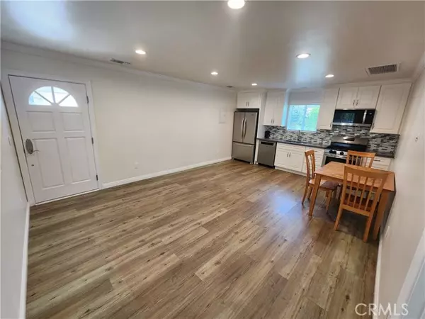 Sherman Oaks, CA 91411,5706 Willis