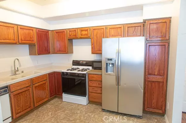 Sherman Oaks, CA 91401,5420 Sylmar Avenue #105