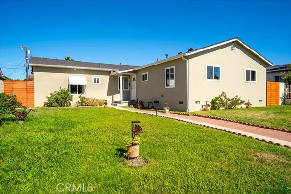 North Hollywood (los Angeles), CA 91605,13069 Strathern Street